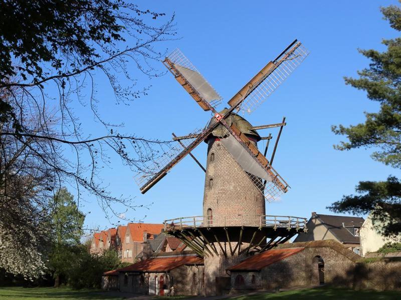 Wohnen Im Alten Amtsgericht Im Herzen Von Xanten Esterno foto